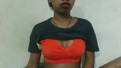 francinealdy online show from December 18, 5:12 am