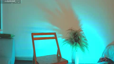 Fransheska online show from February 8, 11:58 am