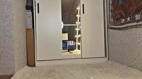 mistress Bastet and  mintcola online show from October 3, 6:13 pm