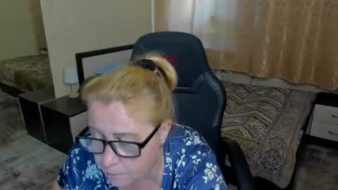 FrauMartha online show from June 23, 12:25 pm