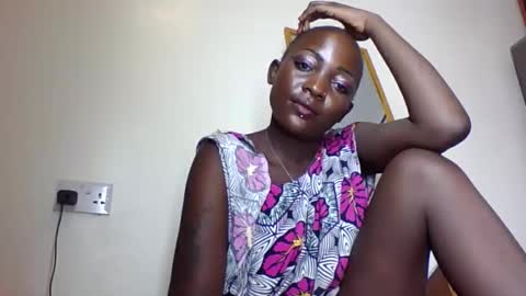 freaky_boobs online show from March 13, 8:21 pm