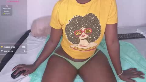 Snapshot of freaky_kandy chatting on October 12, 8:22 pm Kandy online show from October 12, 8:22 pm