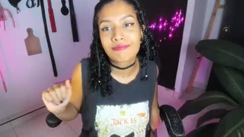 Lia Gomez online show from June 10, 12:10 am