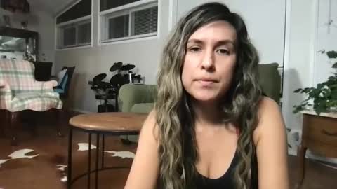 freckles4444 online show from November 8, 11:43 pm