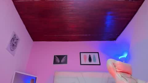 Snapshot of fresitalove01 chatting on September 15, 2:58 pm fresitalove01 online show from September 15, 2:58 pm