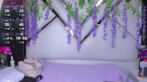 Freya online show from March 17, 3:21 am