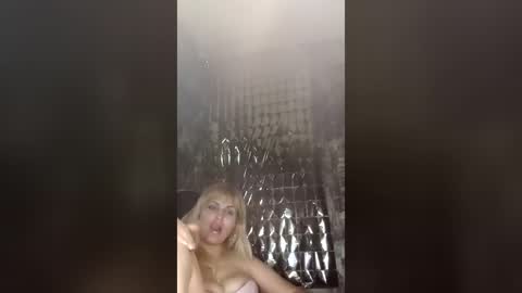 Freya Millf online show from June 27, 3:51 pm