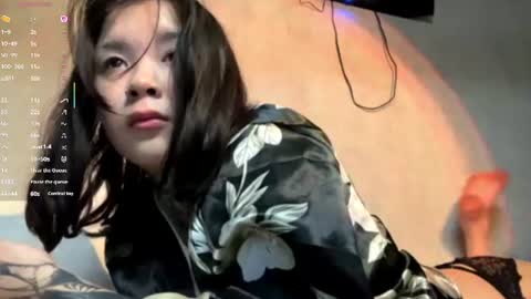 freyablow online show from July 22, 4:52 pm