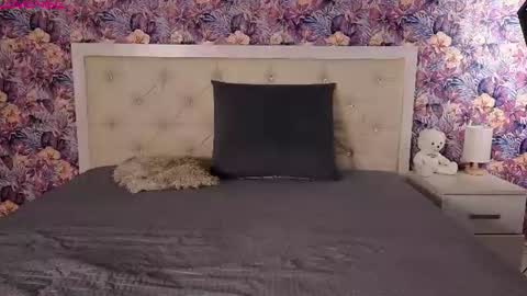 Freya online show from July 17, 7:02 am