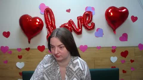 Snapshot of freyadak chatting on February 15, 6:02 am FreyaDak online show from February 15, 6:02 am