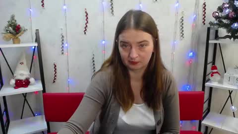 Snapshot of freyadak chatting on January 19, 4:14 pm FreyaDak online show from January 19, 4:14 pm