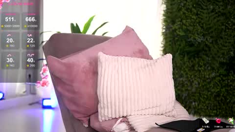 freyaheart online show from July 29, 7:30 am