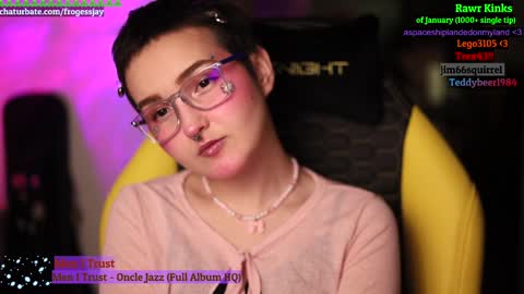   Jaywise Frogfoot  online show from January 12, 7:21 pm