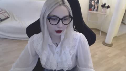 Lilith online show from February 12, 7:23 am