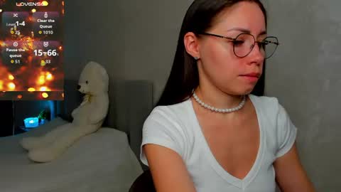 fun__nd__bun online show from July 15, 3:00 am