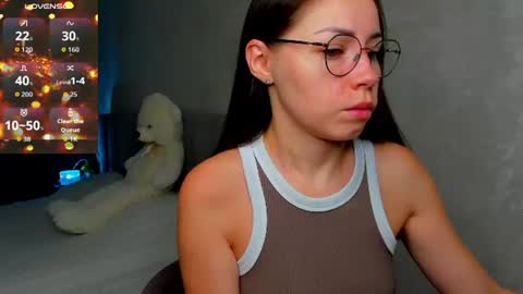 fun__nd__bun online show from June 28, 1:23 am