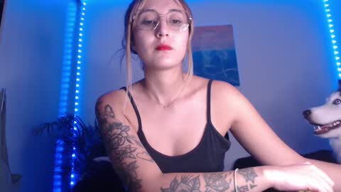 Gabriela online show from January 11, 12:12 am