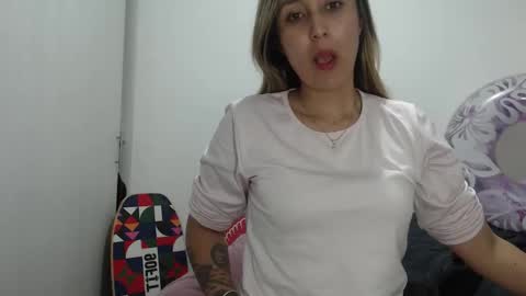 Gabriela online show from February 20, 12:31 am