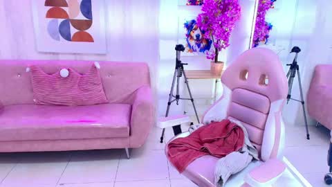 gabby_evanns online show from April 30, 8:57 pm