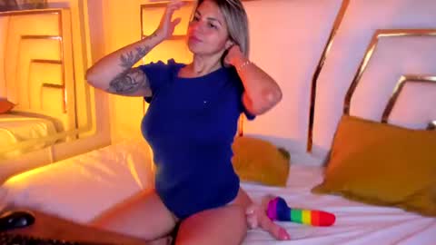 Gaby Santos online show from July 28, 4:39 pm