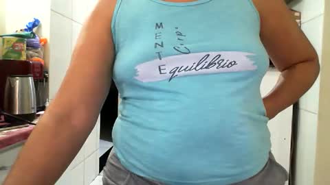 gaby  layla online show from June 11, 12:20 am