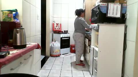 gaby  layla online show from June 14, 3:08 am
