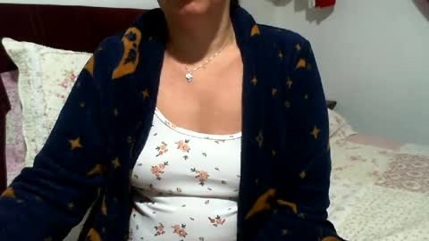 gaby  layla online show from August 7, 6:26 pm