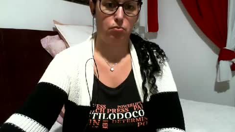 gaby  layla online show from July 18, 10:34 pm
