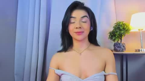 Gabriela Evans MS online show from June 18, 9:14 am