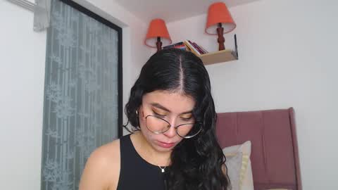 Snapshot of gabrielarossa chatting on February 5, 3:20 pm GabrielaRossa online show from February 5, 3:20 pm