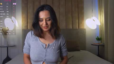 Gabriella online show from July 20, 10:39 am