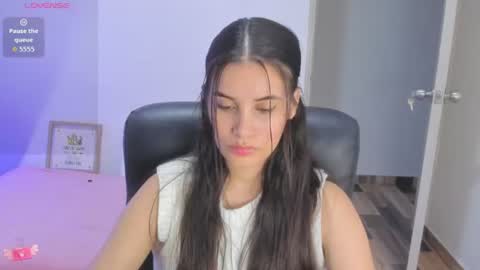 Gabriela online show from July 7, 11:18 pm