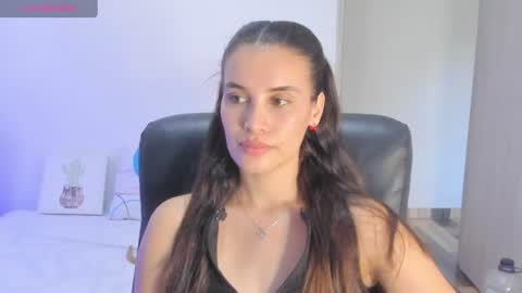 Gabriela online show from July 21, 9:59 pm