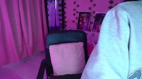 Snapshot of gaby_tailor_ chatting on January 3, 5:53 pm Gaby online show from January 3, 5:53 pm