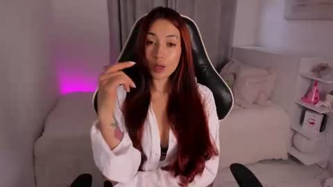 Gabriela online show from July 30, 4:52 pm