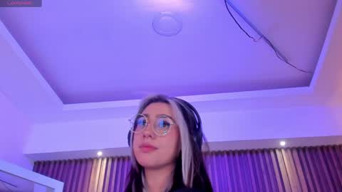 gabyrose9 online show from June 1, 8:21 pm