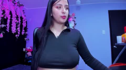 gabby cooper online show from March 18, 2:38 am