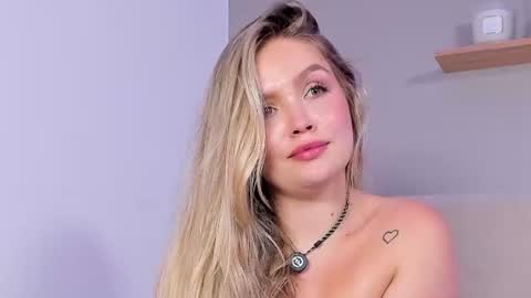 Gaia Baker  online show from July 17, 4:50 am
