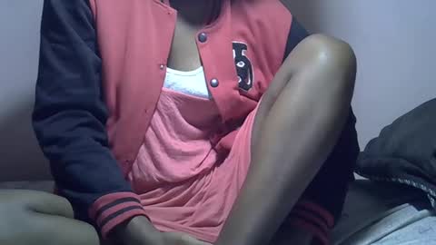 Snapshot of gasielah chatting on January 12, 4:21 am gasielah online show from January 12, 4:21 am