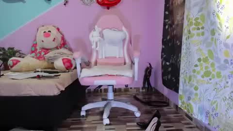 Diana online show from November 17, 1:56 pm