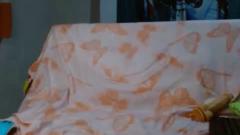 estrella online show from September 12, 4:57 am