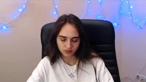 Gemma online show from March 10, 6:27 am