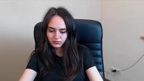 Gemma online show from May 4, 5:22 am