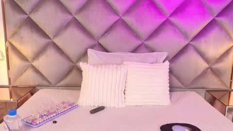 Snapshot of gemma_sm chatting on September 29, 5:01 am Maria online show from September 29, 5:01 am