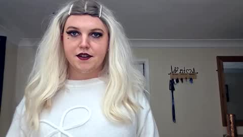 gemmaquinzel online show from November 18, 4:30 pm