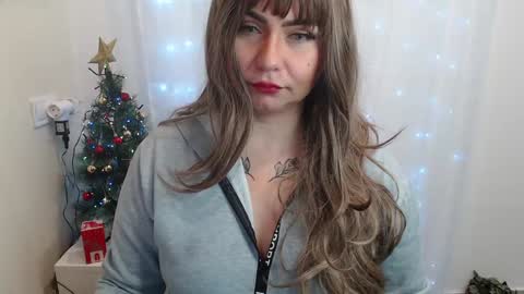 Snapshot of genesisgems11_ chatting on December 17, 9:28 am Genesis online show from December 17, 9:28 am