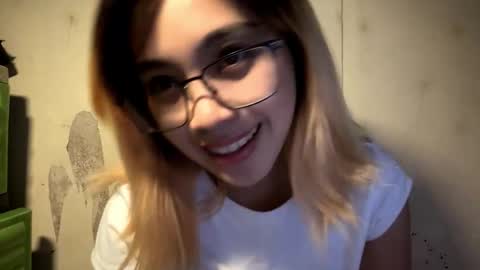 Yuki online show from January 16, 1:18 pm