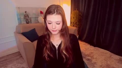 Alice online show from April 30, 8:03 pm