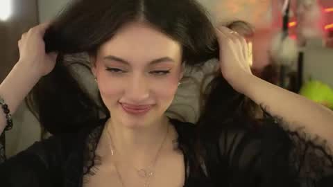 georgiamorandi online show from May 8, 11:13 am