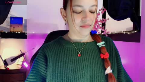 georgina_moschino online show from February 12, 10:33 pm